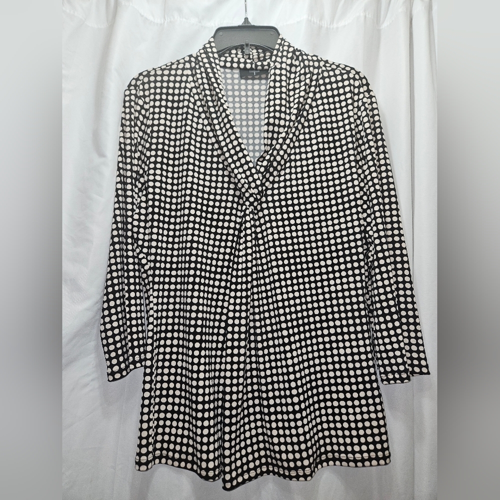Tahari Black And White Polka Dot Blouse With Twist Detail Around Neckline!